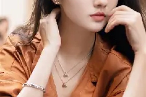 内娱开年地震！30岁网红司晓迪爆料睡遍顶流48小时反转封账号